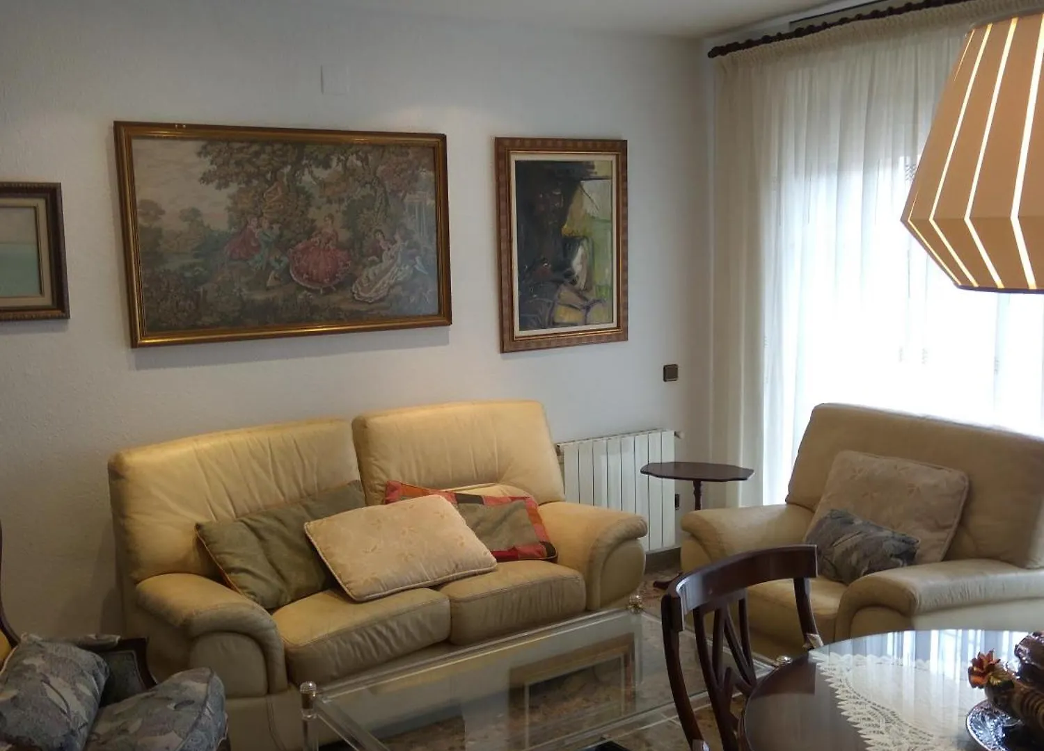 Un Lujazo De Piso En El Centro De Calafell contacts